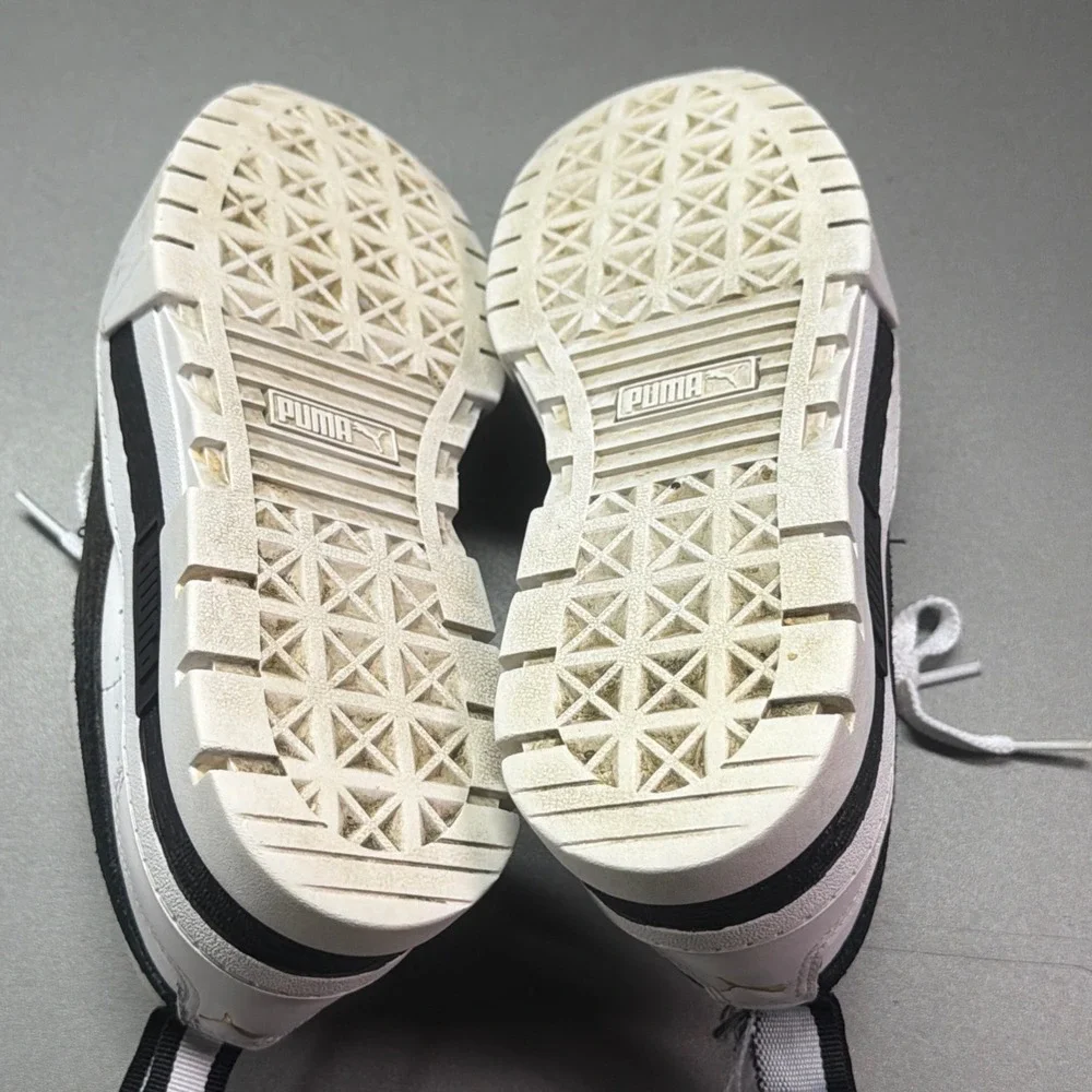 Puma Mayze Classic White Black Platform Sneakers 381983-01 Womens 7.5